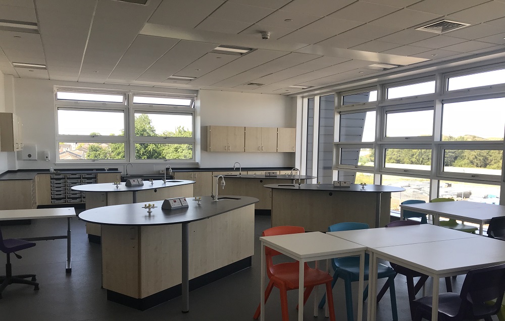 A school laboratory featuring science taps. Laboratory gas taps and water taps are the key components to any laboratory fit out.