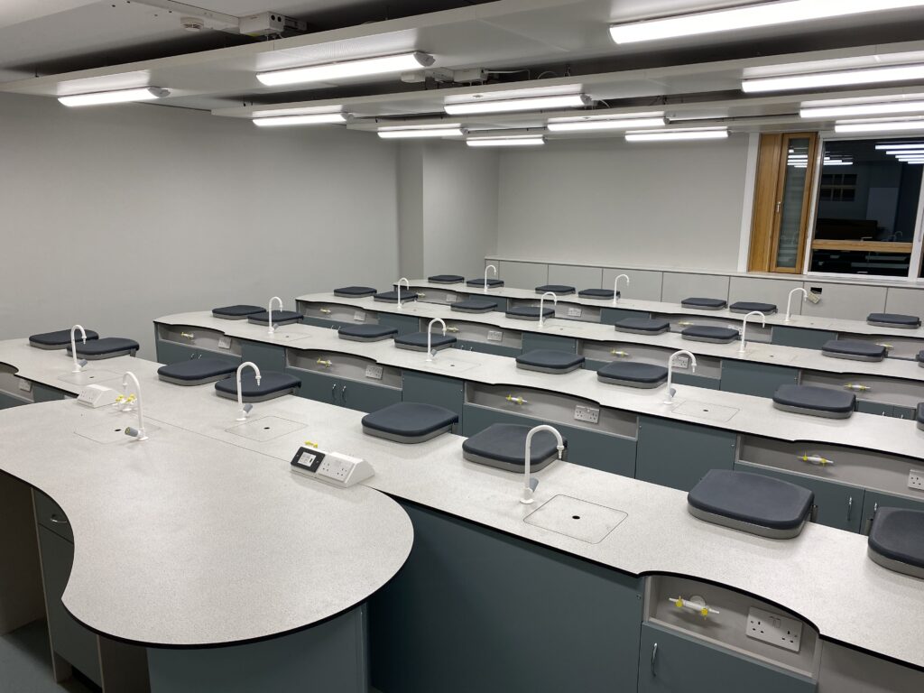 A School Laboratory Featuring Arboles UK Laboratory Taps